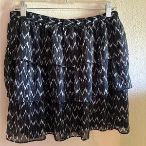 GAP Black and White Bubble Mini Skirt